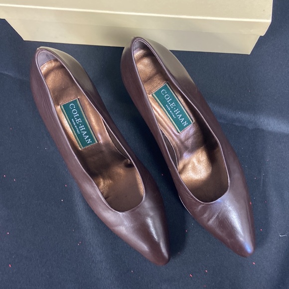 Cole Haan Brown Heels (1220) - Picture 3 of 7